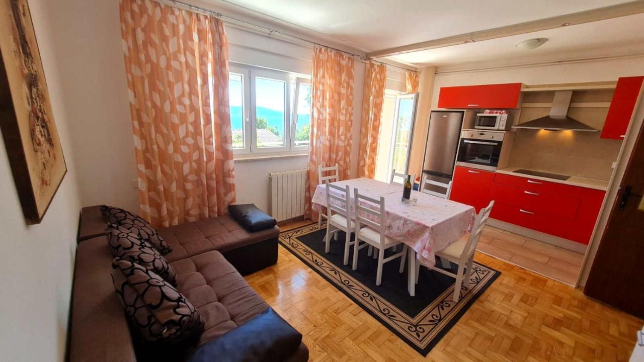 Apartmens Adriana Novi Vinodolski Exterior photo