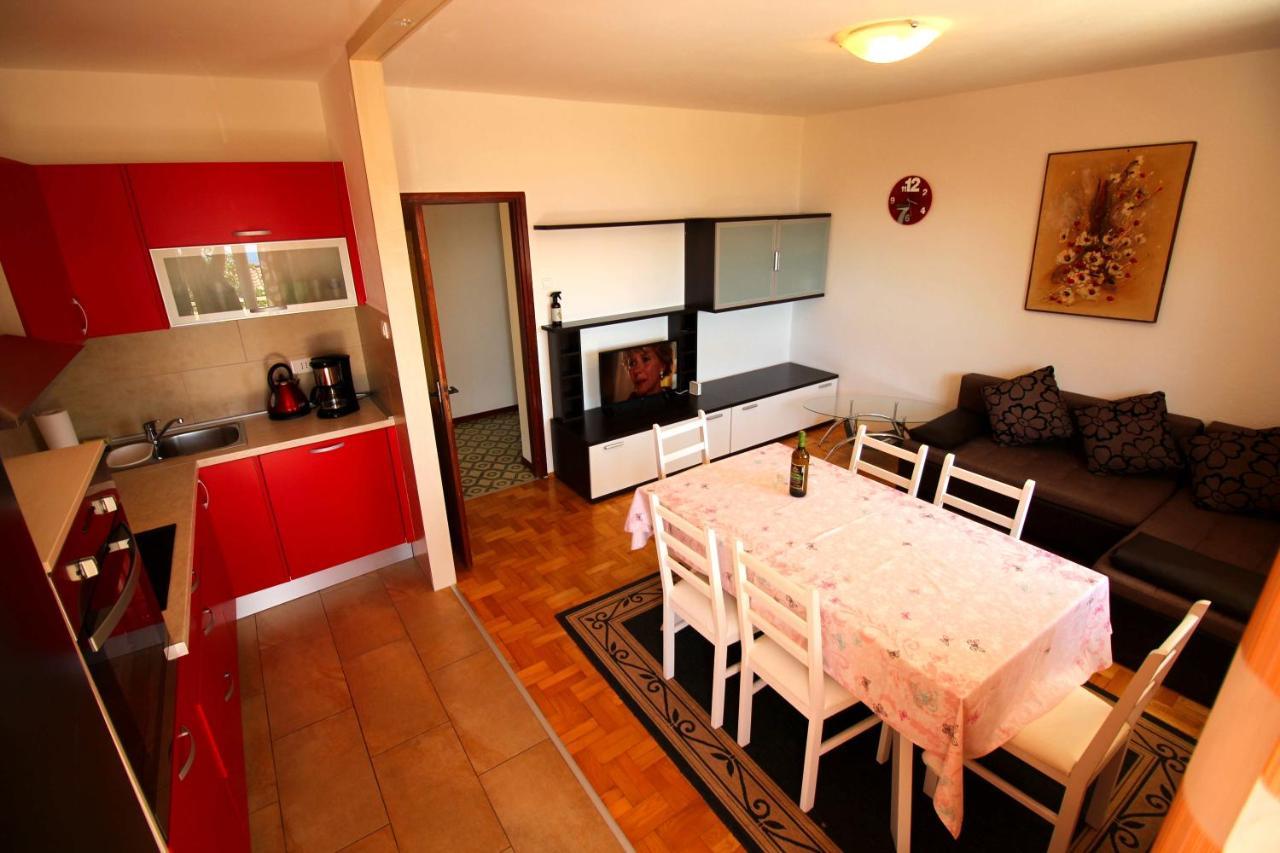 Apartmens Adriana Novi Vinodolski Exterior photo